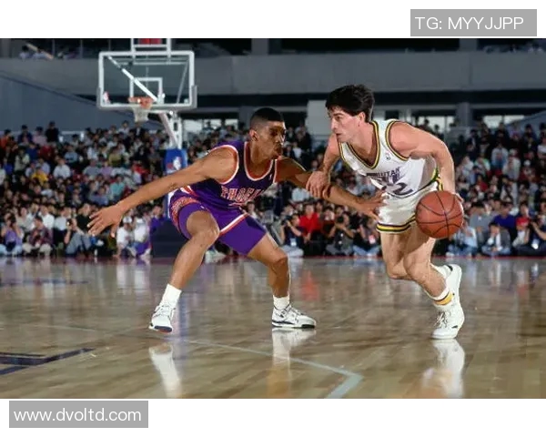 18火箭与19猛龙的精彩对决分析与赛季表现回顾